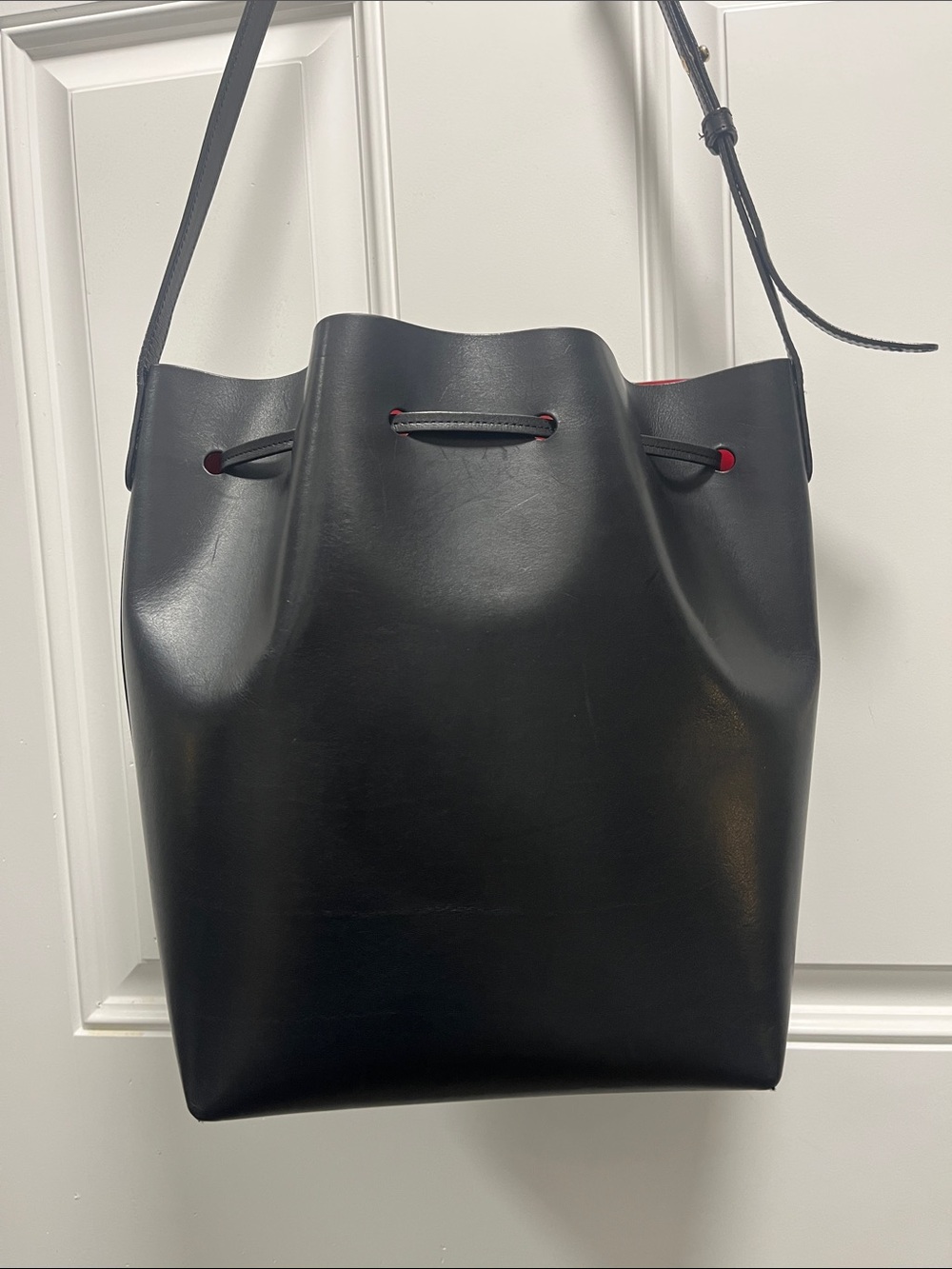 Mansur Gavriel Black Leather Bucket Shoulder Bag with Red Eyelet 13 x12.5x 6 - Picture 3 of 16